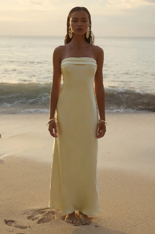Runaway The Label DELILAH Bridesmaids Semi Formal Maxi Dress Classic Solid Maxi Dress Runaway The Label DELILAH Bridesmaids Semi Formal Maxi Dress Classic Solid Maxi Dress