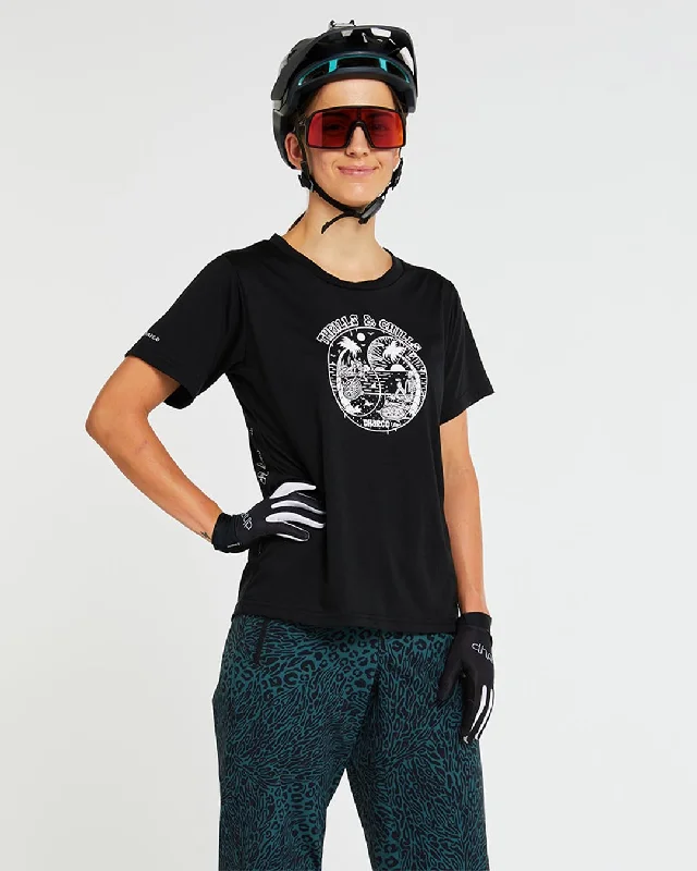 Womens Tech Tee | Dark Thrills Boxy Fit Fitted Loose