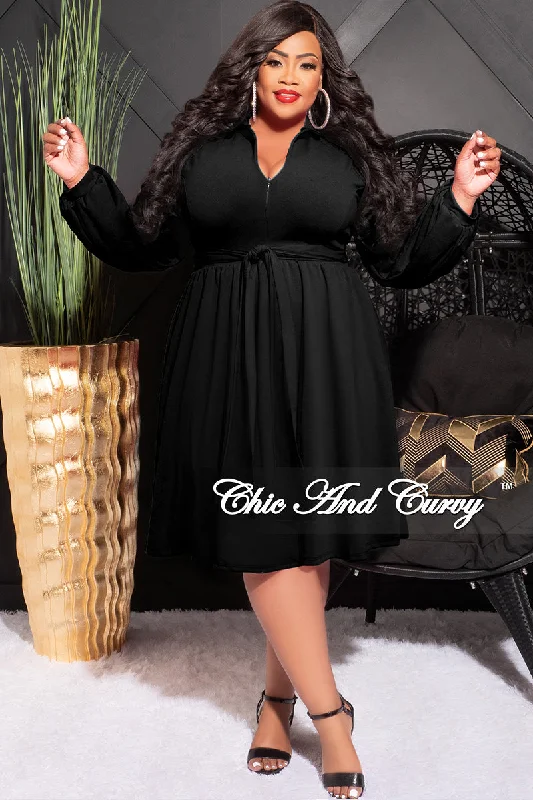 Final Sale Plus Size Zip Up Baby Doll Dress with Waist Tie in Black'