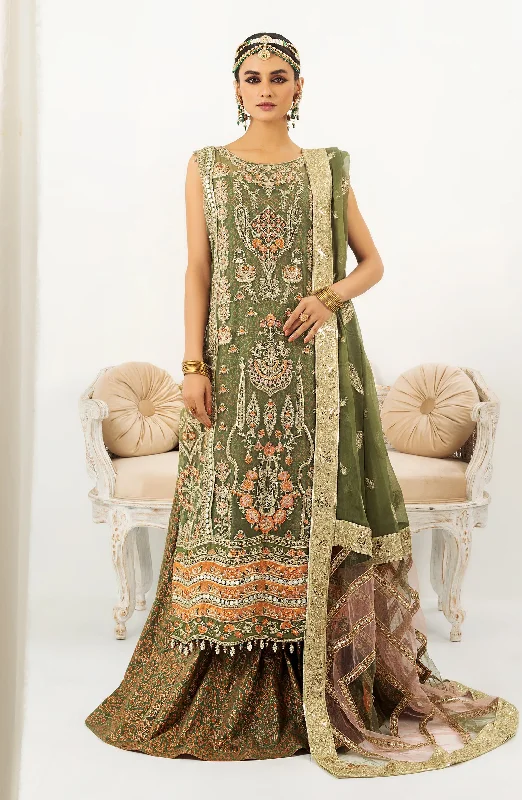 Royal Pakistani Mehndi Dress in Kameez Sharara Style