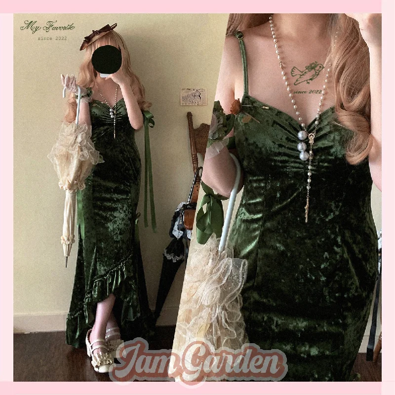 Sleepingdoll Retro Elegant Style Velvet Reflective Ruffled Fishtail Pearl Dress