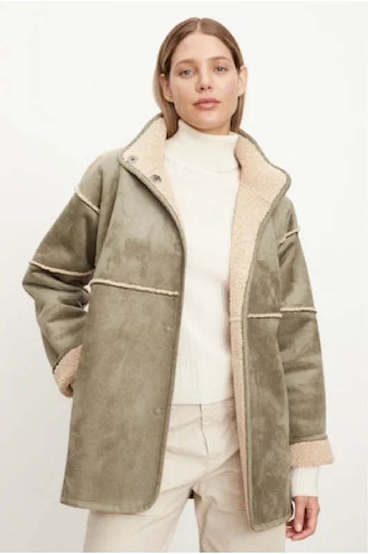 Velvet by Graham & Spencer Albany 03 Luxe Sherpa Reversible Jacket | Fern Faux Fur Fabric Real Fur Fabric Shearling Fabric Velvet by Graham & Spencer Albany 03 Luxe Sherpa Reversible Jacket | Fern Faux Fur Fabric Real Fur Fabric Shearling Fabric